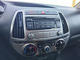 Hyundai i20 1.2i/63kW Family Space - náhled 16