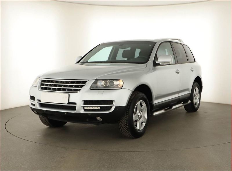 Volkswagen Touareg (2006) 3.0 V6 TDI, 4X4, Automat - fotka 2 z 16