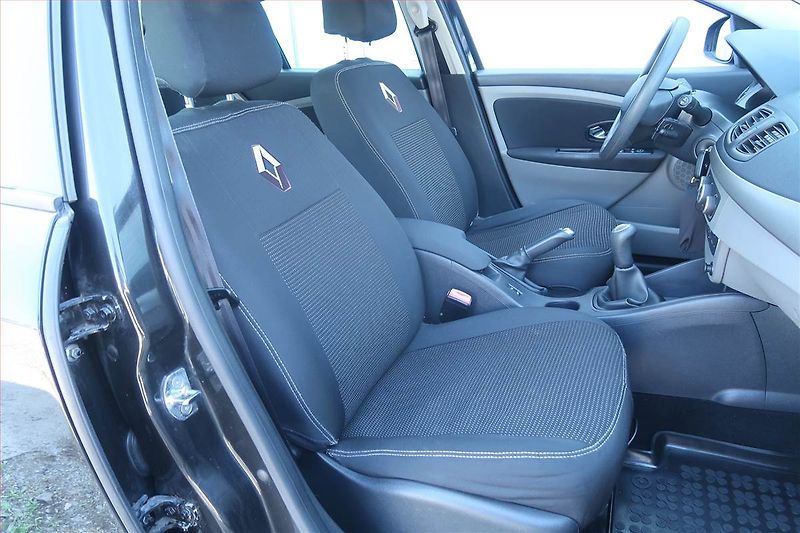 Renault Mégane (2012) 1.6 16V, Serv.kniha, Tempomat - fotka 9 z 19