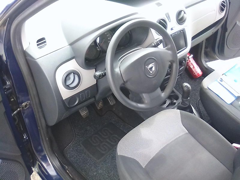 Dacia Dokker (2013) 1.6 MPi Ambiente, 1.majitel - fotka 14 z 31