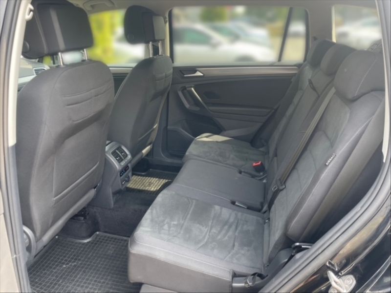 Volkswagen Tiguan Allspace 2,0 TDI Elegance 4Motion DSG - fotka 8 z 11