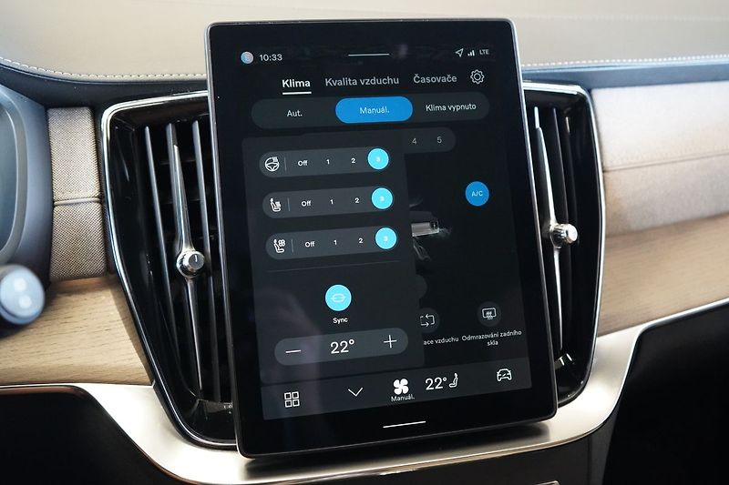 Volvo XC90 T8 PLUS Dark, Vzduch, 360° - fotka 26 z 49