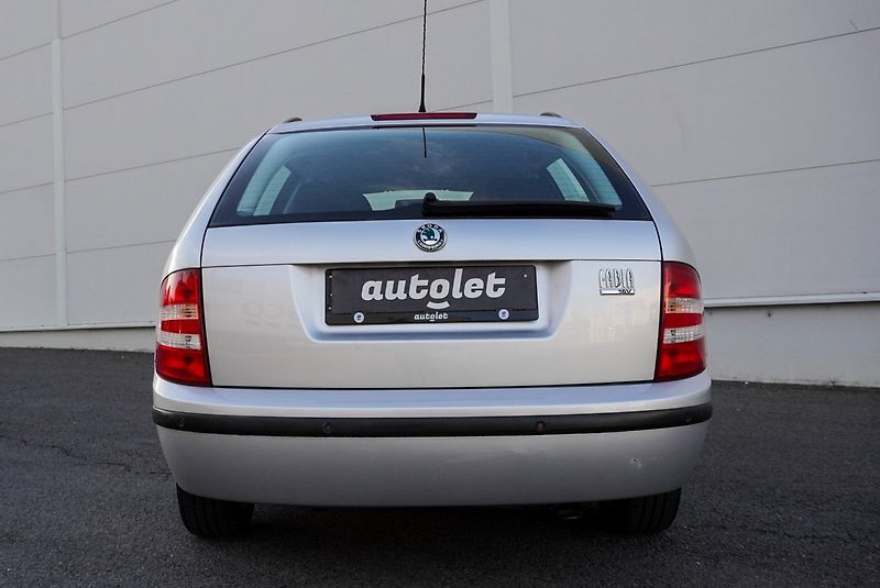 Škoda Fabia 1.4 AUTOMAT - fotka 7 z 21