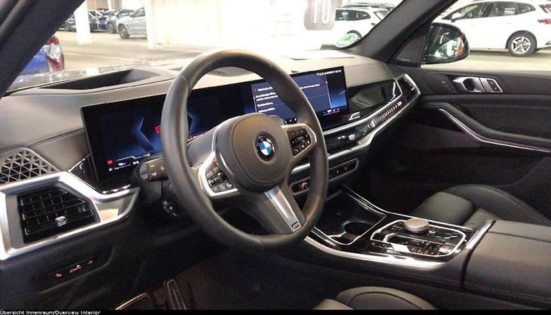 BMW X5 xDrive40i - fotka 9 z 9