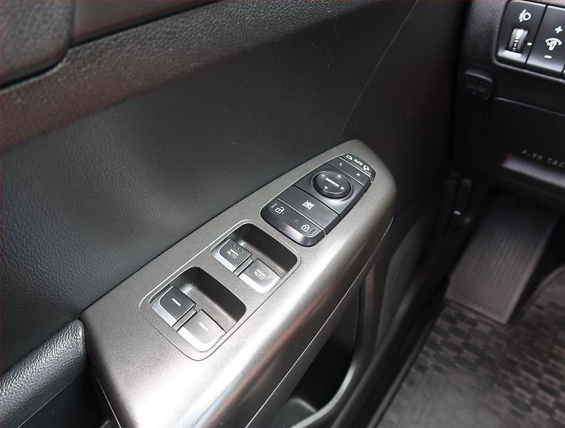 Kia Sportage (2019) 1.6 GDI, LPG, Serv.kniha, Navi - fotka 17 z 21