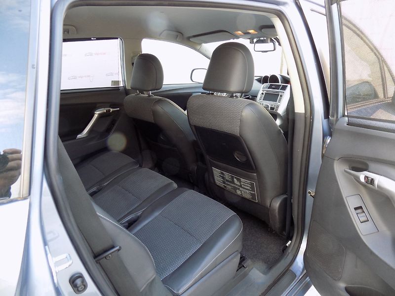 Toyota Verso (2013) 2.0 D-4D/1.Maj.ČR/keyless-go/ - fotka 19 z 47