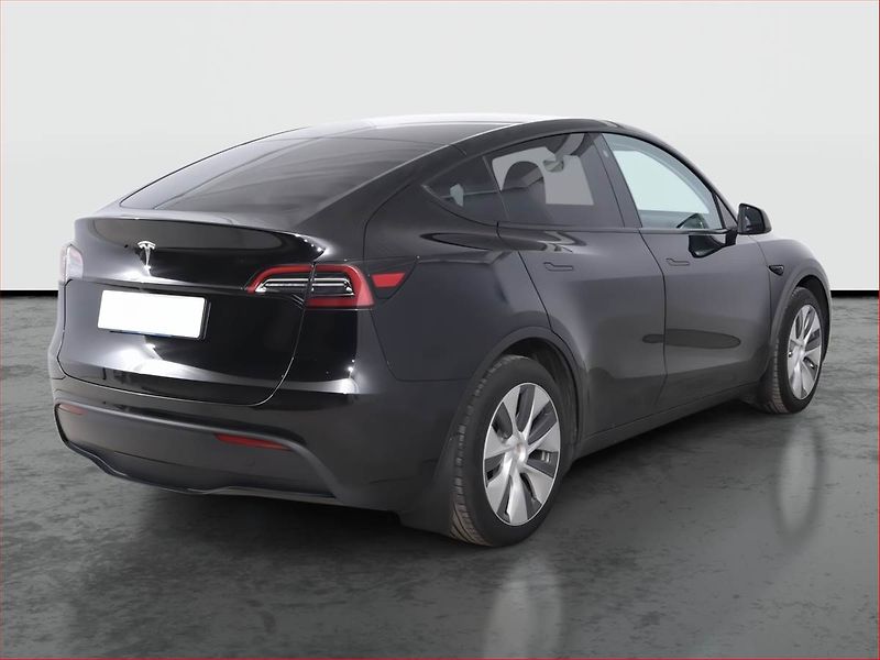 Tesla Model Y (2023) RWD LFP 60kWh, SoH 95% - fotka 5 z 21