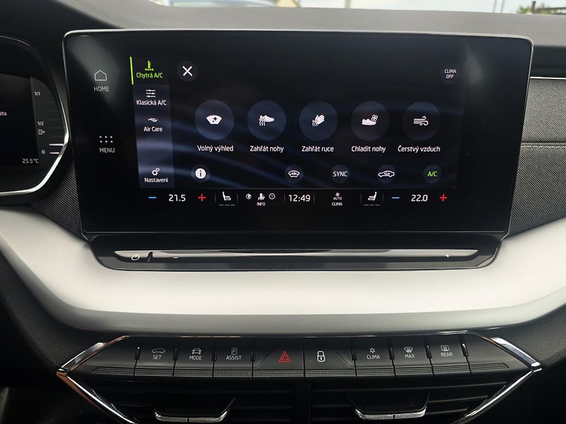 Škoda Octavia 2.0TDI 110KW DSG STYLE+ MATRIX - fotka 33 z 39