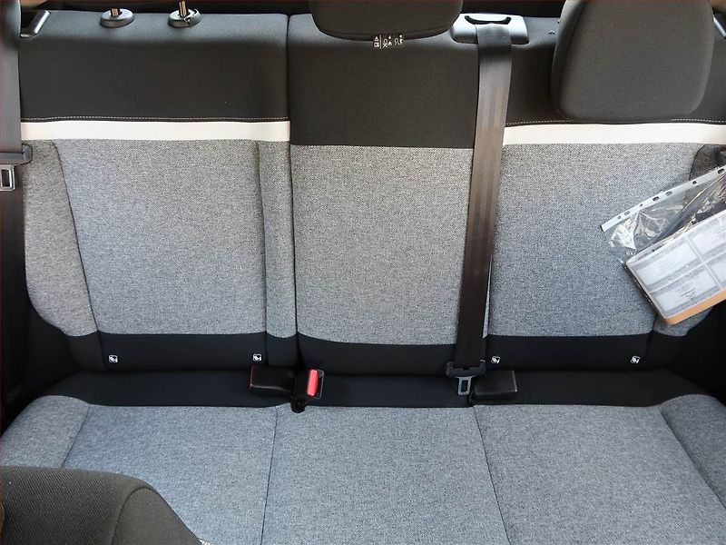 Citroën C3 (2020) 1.2 PureTech, Serv.kniha - fotka 10 z 17
