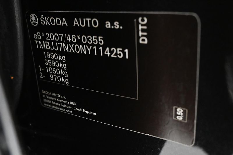 Škoda Octavia 2,0 TDI 110kW DSG Style Záruka - fotka 12 z 33