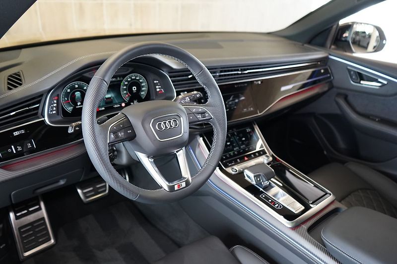 Audi Q8 TDI quattro 210 kW, S line - fotka 19 z 50
