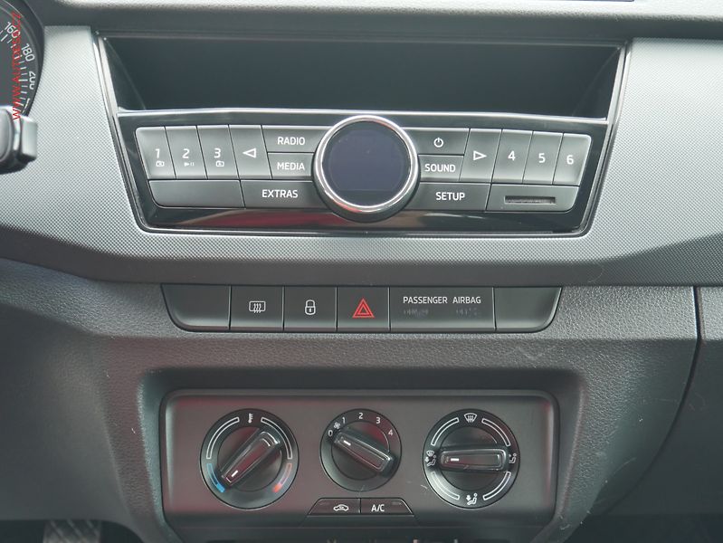Škoda Fabia (2018) 1.0 MPi, ČR, Trumf, STK5/28 - fotka 11 z 17
