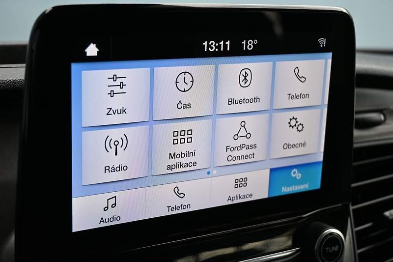Ford Transit Custom (2020) 2.0 320 L2H1 9 Míst klima ACC - fotka 12 z 26