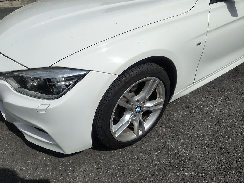 BMW Řada 3 (2019) 320 M XD AT ČR/NAVI/KAMERA/ALU - fotka 14 z 53