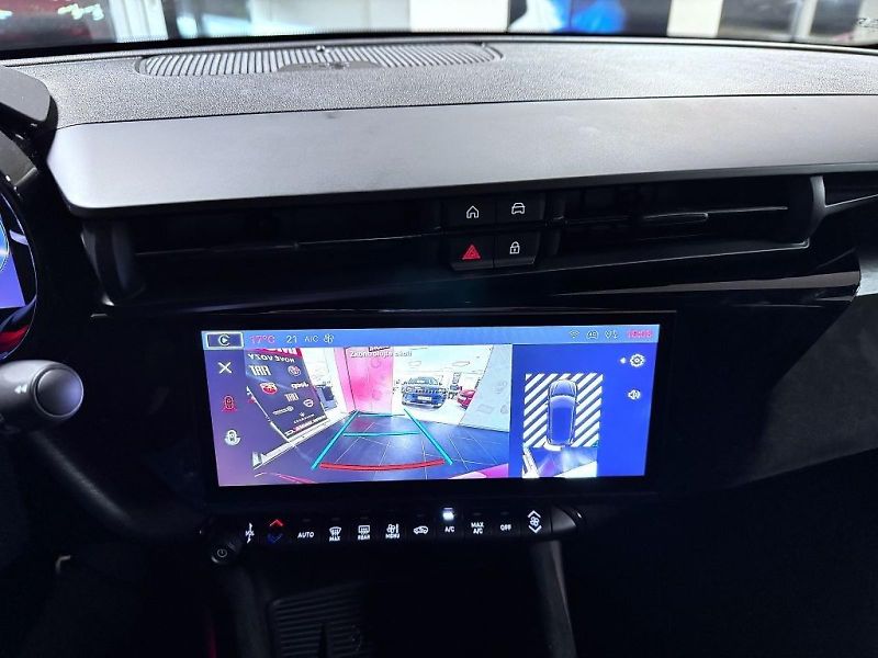 Alfa Romeo Junior (2025) Veloce 280k Elettrica 54 kWh * - fotka 13 z 22