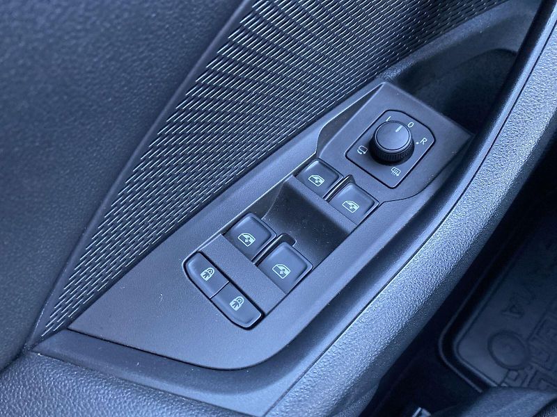 Škoda Octavia (2021) Combi 2.0 TDI 4x4 DSG Scout - fotka 22 z 34