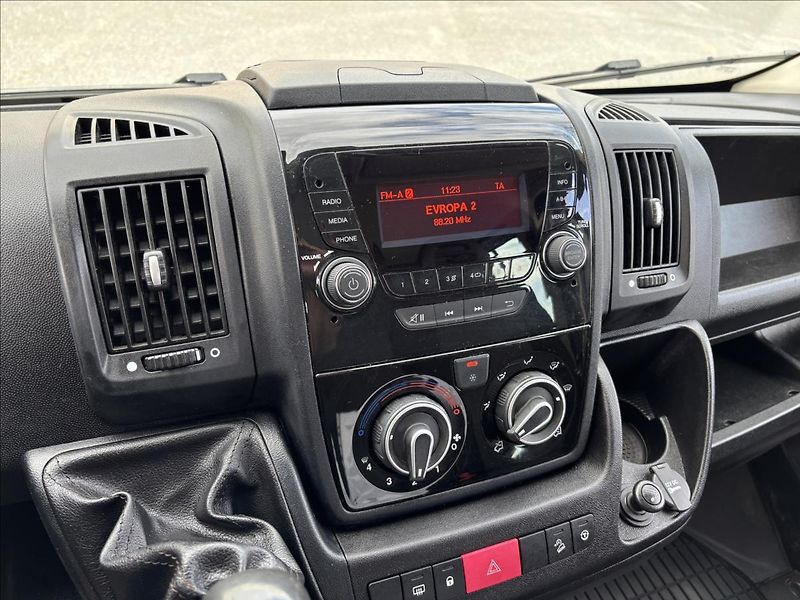 Fiat Ducato 2,3 MTJ 130kW  L4 MAXI DPH - fotka 24 z 31
