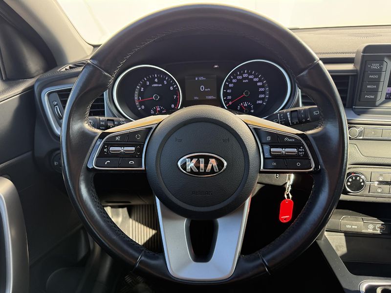 Kia Ceed 1.4 CVVT 73kW COOL - fotka 15 z 21