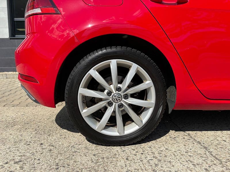 Volkswagen Golf 1.5TSI 110 kW, ČR, 1. MAJ, DPH - fotka 9 z 34