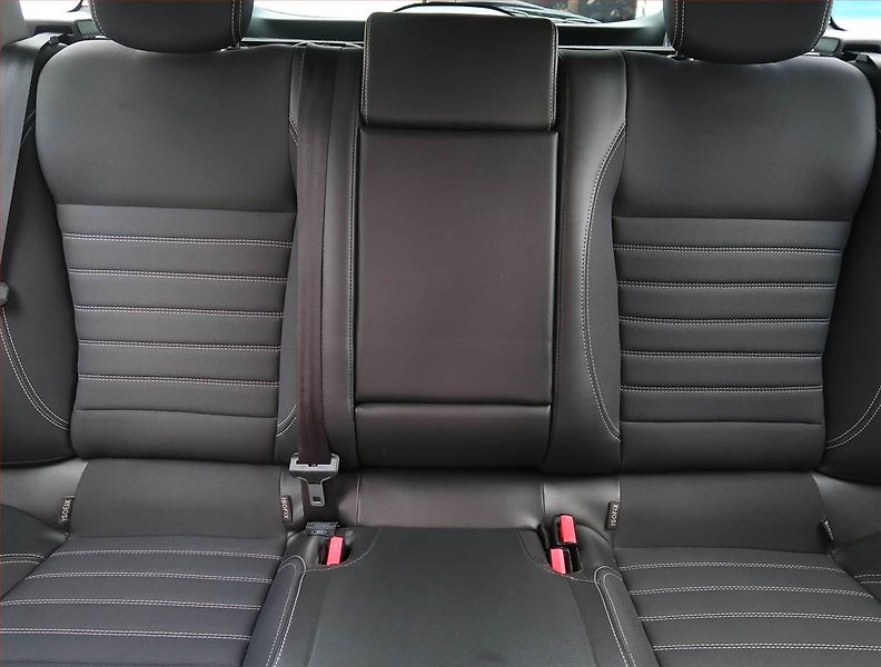 Renault Laguna (2012) 2.0 dCi, Automat, Serv.kniha - fotka 10 z 20