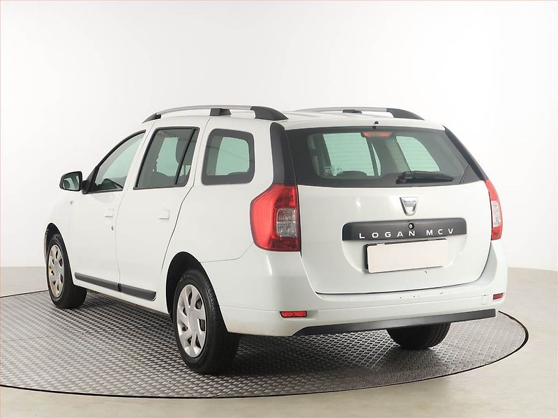 Dacia Logan (2016) 1.5 dCi, po STK, dobrý stav - fotka 4 z 14