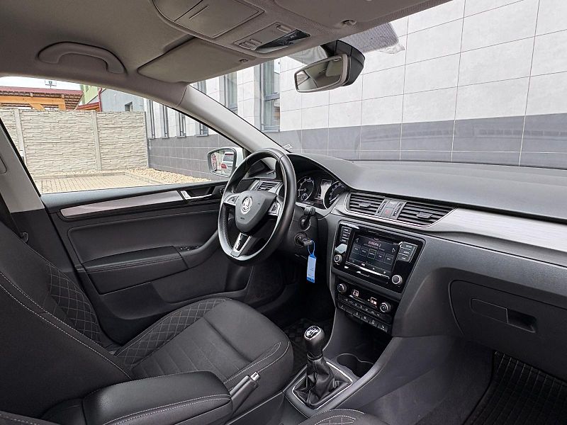 Škoda Rapid 1.0TSI 81kW STYLE, ČR, DPH - fotka 24 z 31
