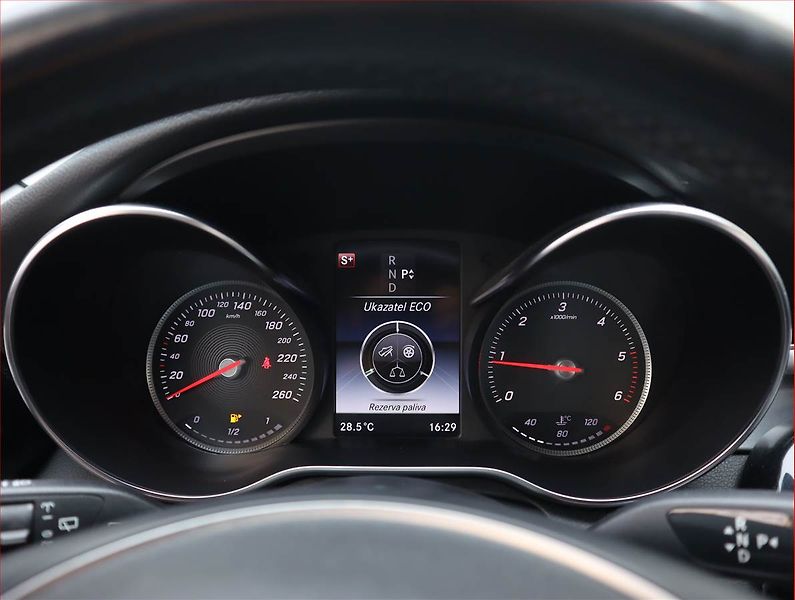 Mercedes-Benz Třídy C (2016) C 200 d, Automat, Serv.kniha - fotka 11 z 21