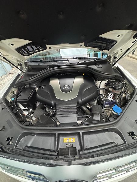 Mercedes-Benz GLS (2019) - fotka 14 z 14