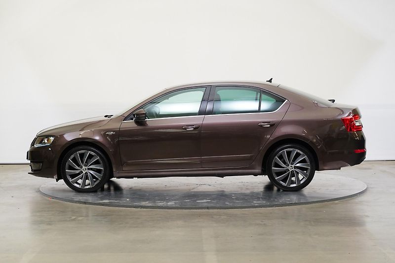 Škoda Octavia - fotka 3 z 27