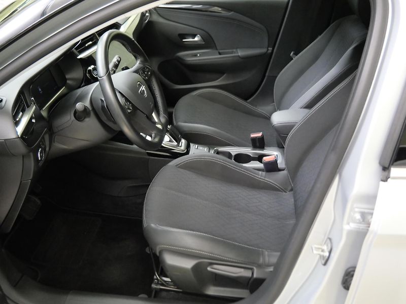 Opel Corsa - fotka 11 z 23