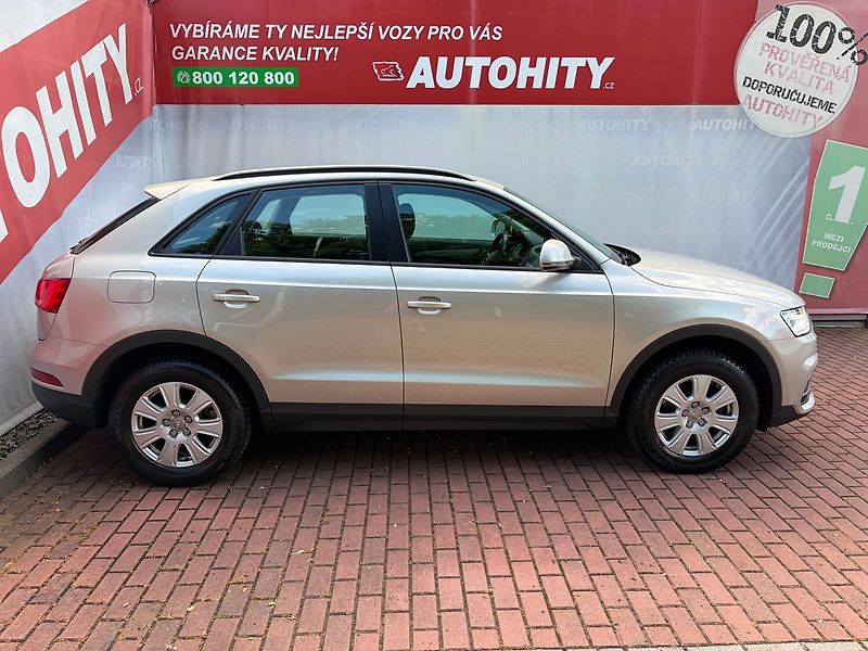 Audi Q3 1.4 TFSi, Serviska, TOP - fotka 6 z 21