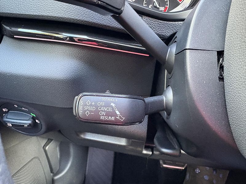 Škoda Karoq (2022) 2.0TSi 140kW 4x4SPORTLINE      - fotka 23 z 45