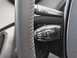 Peugeot 2008 (2023) 1.2 PT 100 ALLURE MAN6 - náhled 23