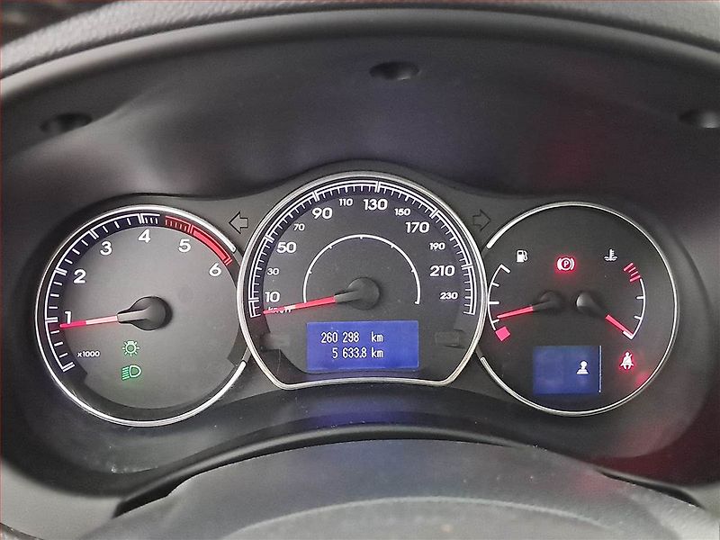 Renault Koleos (2013) 2.0 dCi, 4X4, Navi, Tempomat - fotka 11 z 19