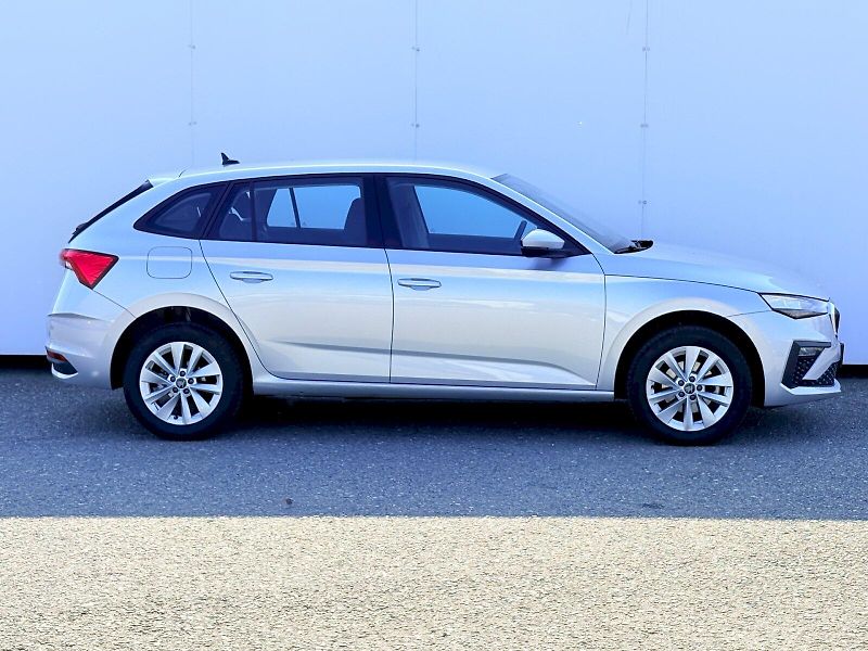Škoda Scala (2025) 1.0 TSI / 85 kW / SELECTION - fotka 20 z 29