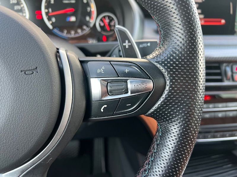 BMW X6 M 4.4 V8 512 kW-Akrapo - fotka 27 z 49