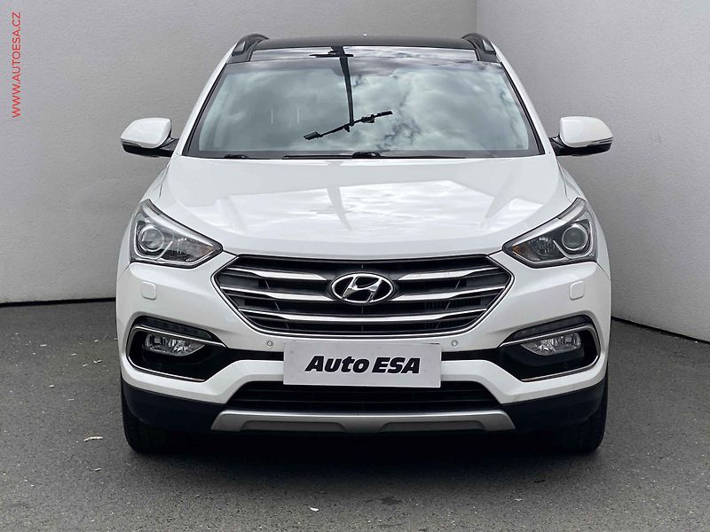 Hyundai Santa Fe (2016) 2.2 CRDi 4x4, Premium, AT - fotka 2 z 19