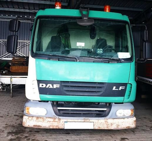 DAF LF (2007) 45.220 (12t, 6.2m +HR Fassi - fotka 6 z 19