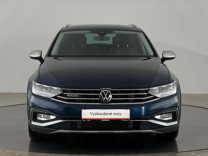 Volkswagen Passat Alltrack 4MOT DSG - fotka 4 z 31