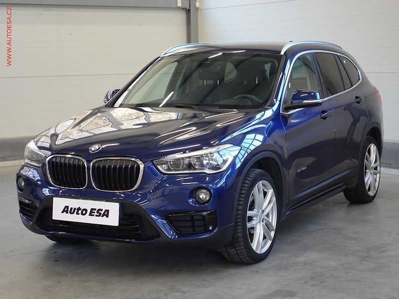 BMW X1 (2017) 2.0d xDrive18d, ČR, AT - fotka 3 z 26