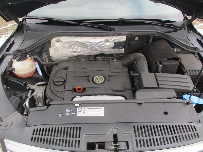 Volkswagen Tiguan 1.4TSi*110kW *TAŽ.ZAŘ*VÝHŘEV* - fotka 40 z 47