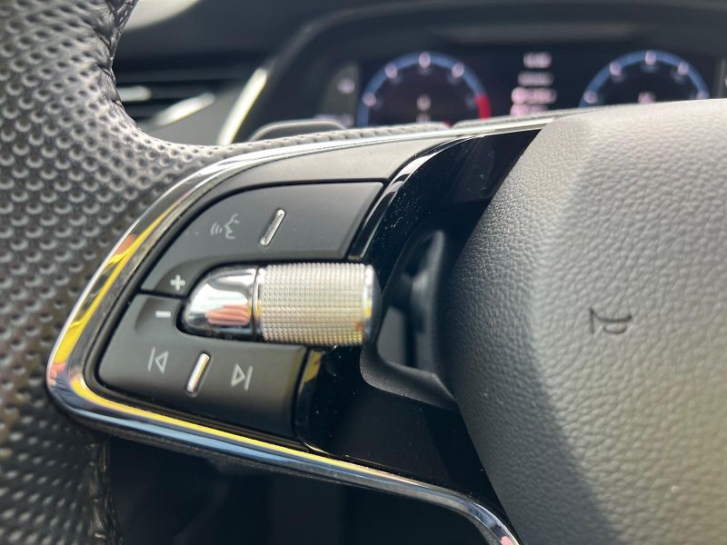 Škoda Octavia (2023) STYLE 1.5TSI 110kW DSG SPORT  - fotka 21 z 25