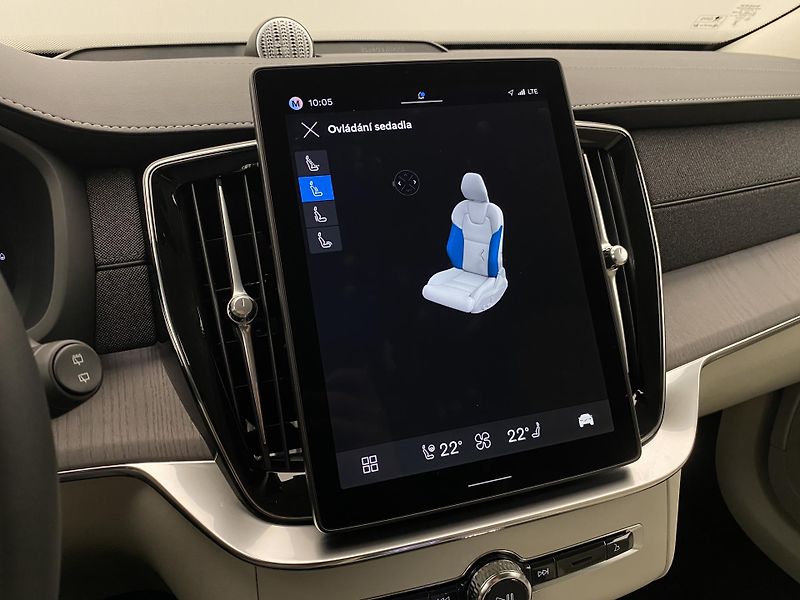 Volvo XC90 (2026) T8 AWD Plug-in BRIGHT PLUS 7m - fotka 68 z 72