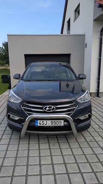 Hyundai Santa Fe (2018) 2.4 GDI , 4X4, Manual - fotka 3 z 12