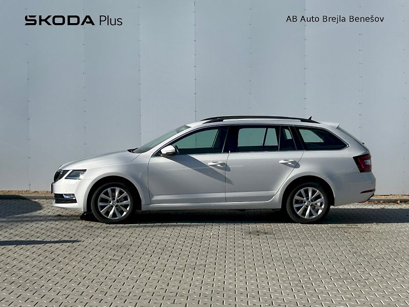 Škoda Octavia (2022) 1,6TDI 85kW 35000KM!!! - fotka 3 z 26