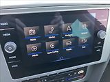 Volkswagen Passat 2,0 TAŽNÉ, KEYLESS, EL.KUFR - náhled 24