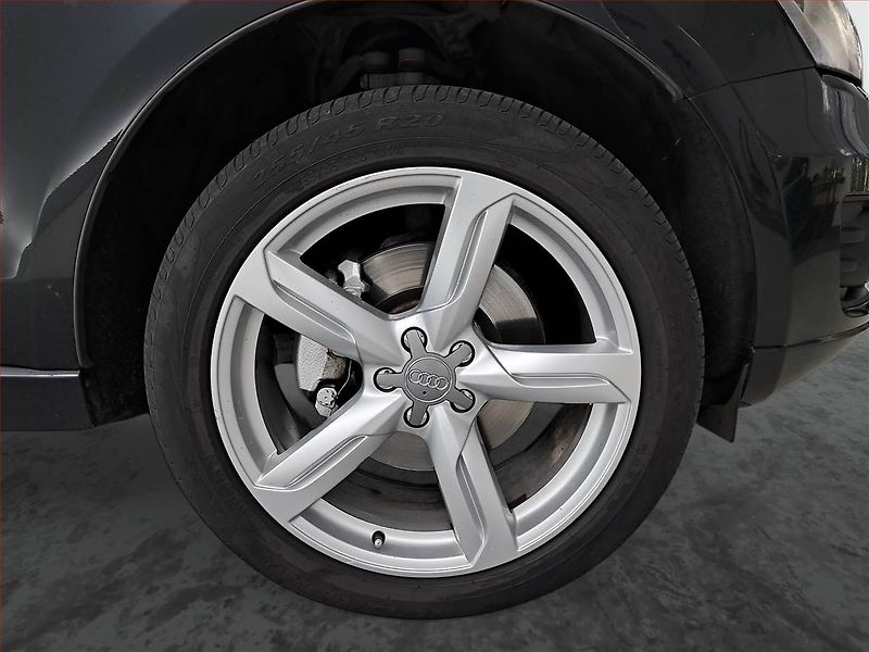 Audi Q5 (2009) 3.0 TDI, 4X4, Automat, Navi - fotka 15 z 19