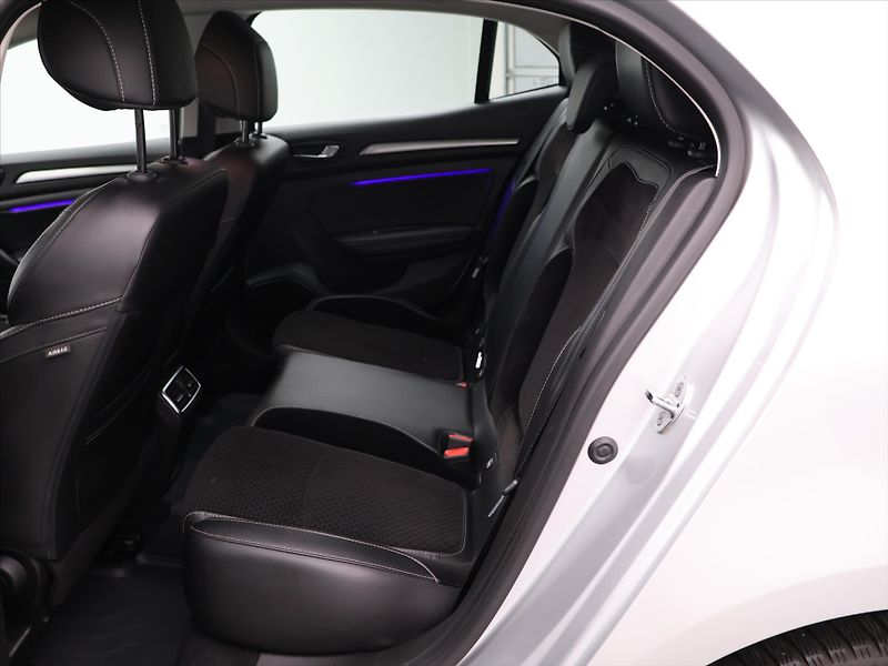Renault Mégane 1,5 dCi 81kW Energy Bose CZ - fotka 13 z 28