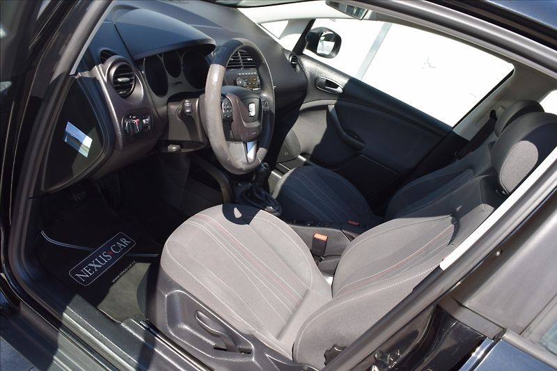 Seat Altea 1,6 TDI 77KW ALU KLIMA - fotka 15 z 44