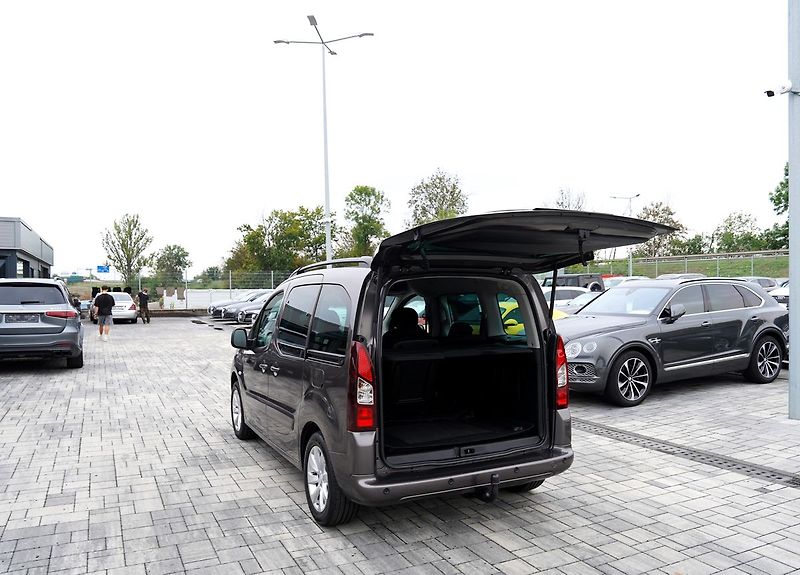 Peugeot Partner Tepee 1.6HDI Tepee OUTDOOR,120PS - fotka 11 z 38